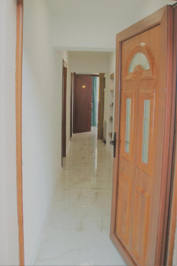 Konak Hilltop Lodge & Villa Krusevo Exterior photo